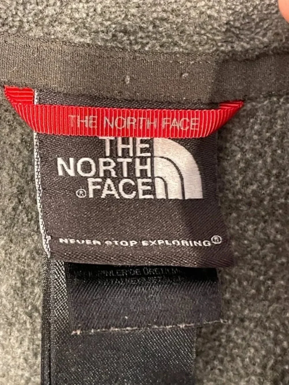 The North Face Men’s Grey Fleece M